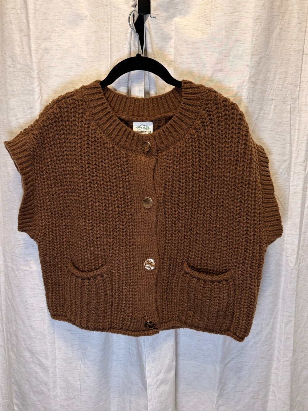 Cozy Brown Chunky Knit Button-Front Sweater Vest